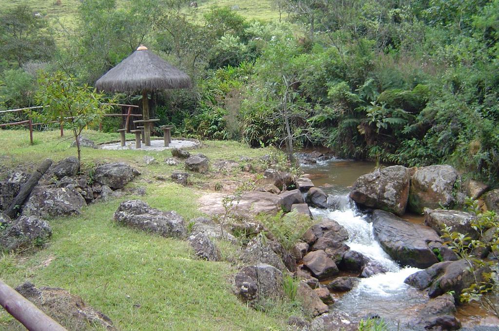 Hotel Fazenda Santa Marina Santana dos Montes Kültér fotó