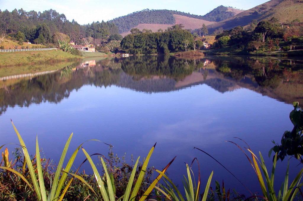 Hotel Fazenda Santa Marina Santana dos Montes Kültér fotó